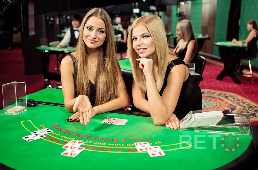 Suasana ruang kasino live dengan meja dealer NAGA1001